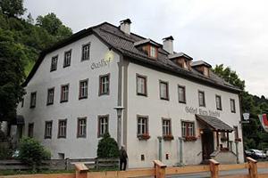 Appartmenthaus Gasthaus Burg Heimfels
