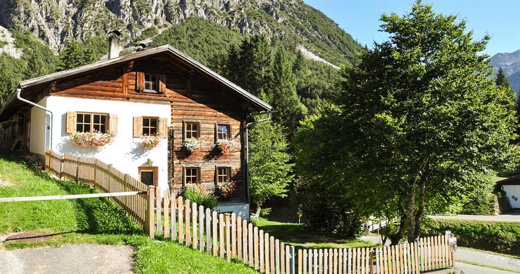 Berghütte- Rosi