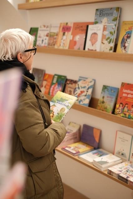 die Buchhändlerin