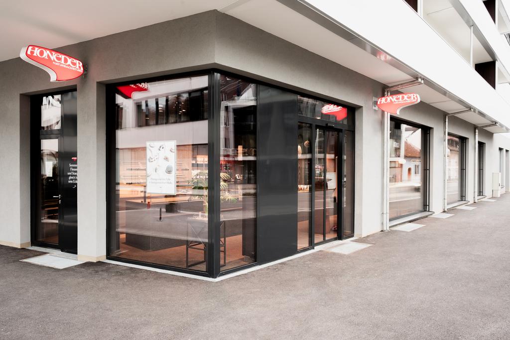 Honeder Filiale Kaisergasse Außenansicht