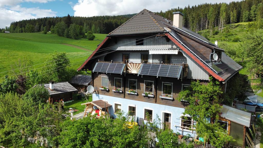 Haus1