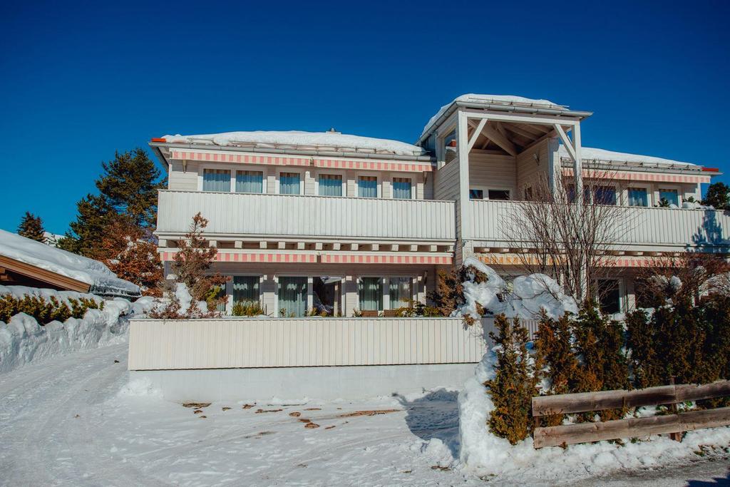 Chalet Solymont Seefeld Winteransicht
