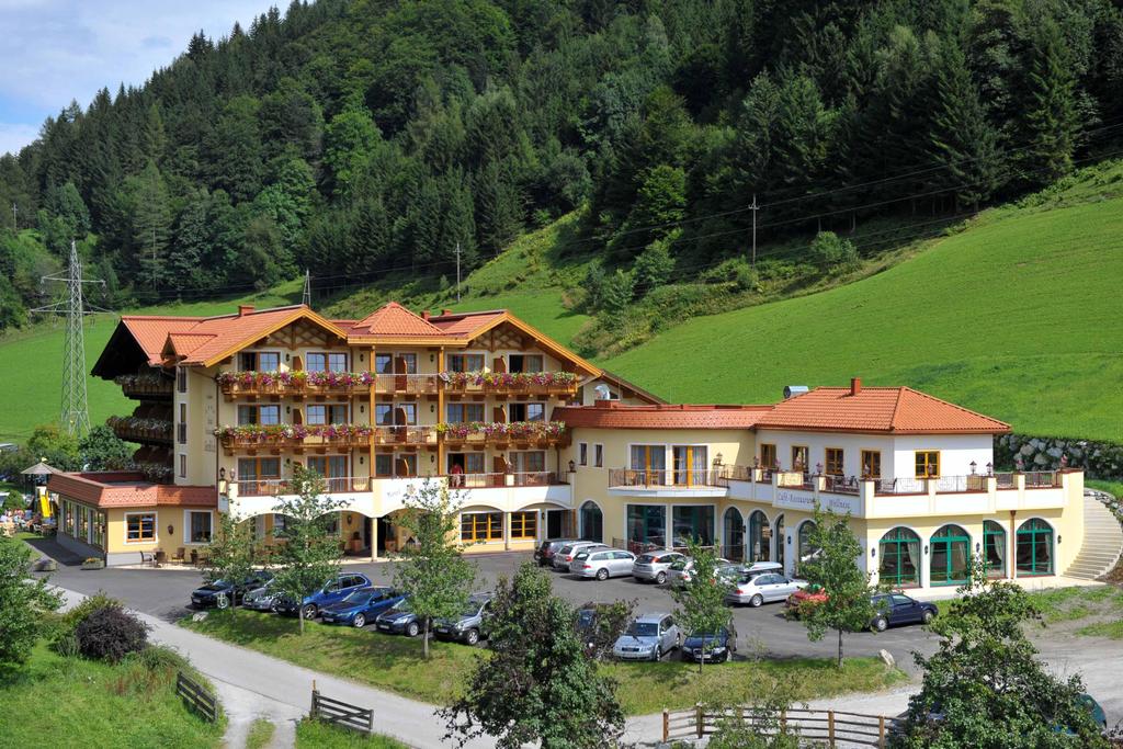 Hotel Seeblick im Sommer