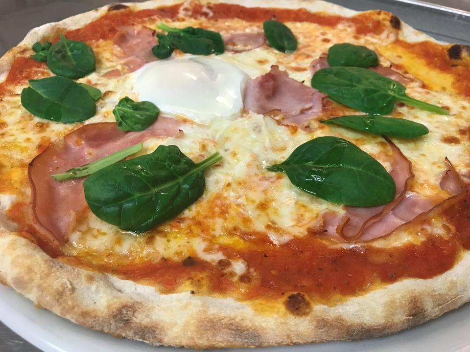 franzesco_pizza_1572360048.jpg