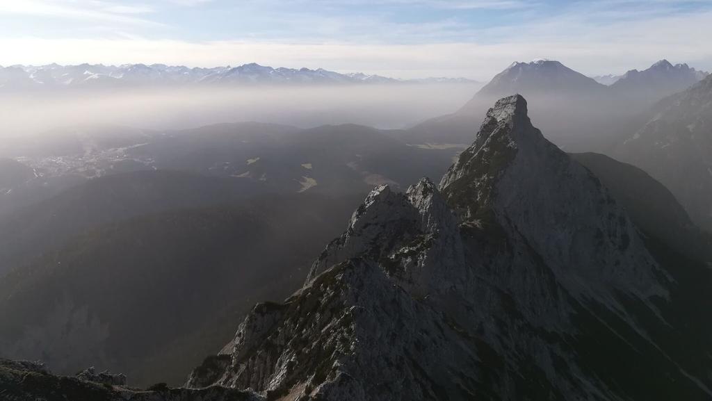 Blick auf Arnspitzen Ueberschreitung - Scharnitz