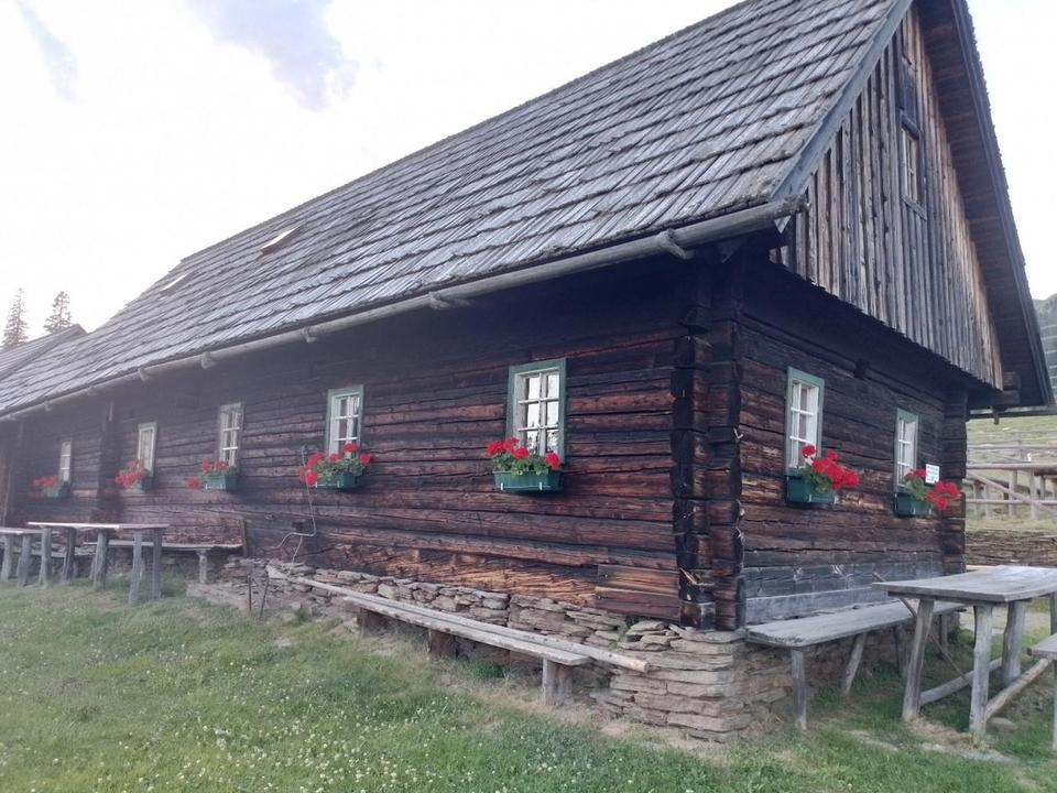 Almhütte