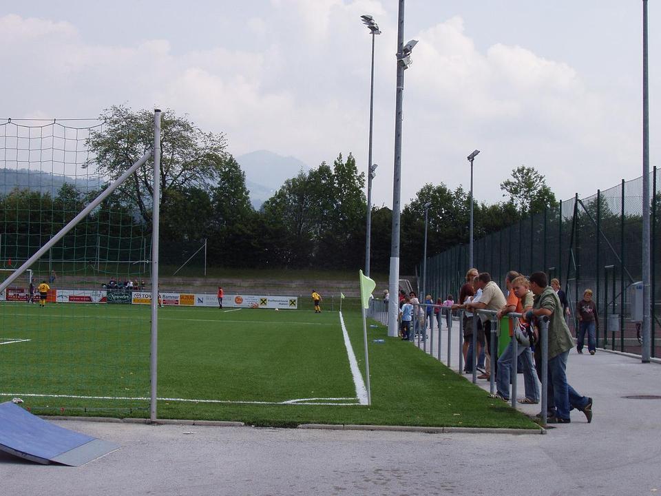 Spielplatz neue Mittelschule