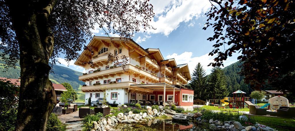 Grundlhof Außenansicht