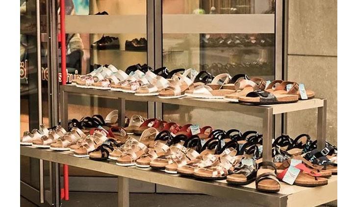 Shoes (c) Pixabay