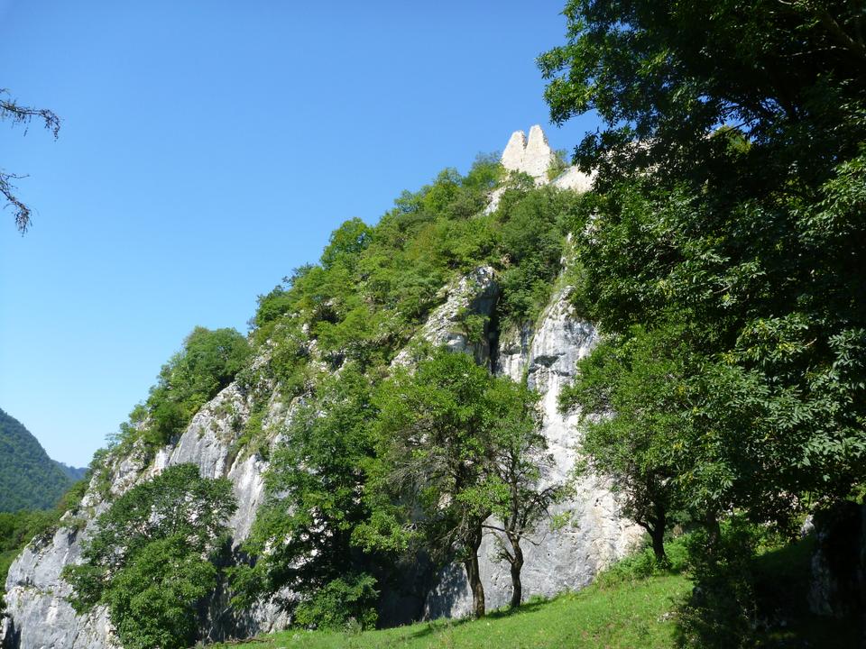 Kletterfelsen und Ruine Rabenstein