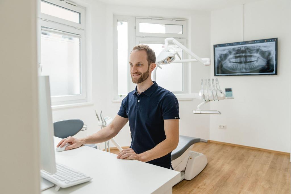 Dr. Kaiser Alexander