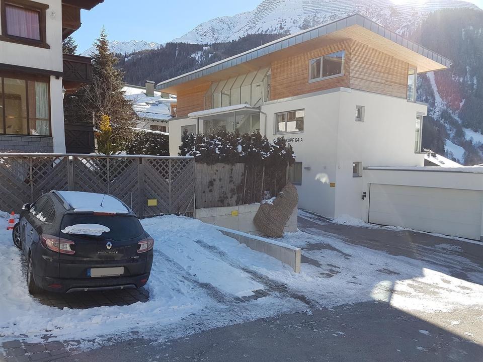 Winter_Chalet_Schlosskopf_Czink