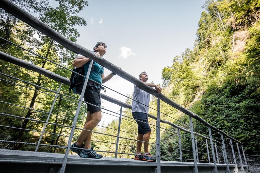 Eifersbacher Wasserfall wandern in St. Johann in Tirol Kitzbüheler Alpen