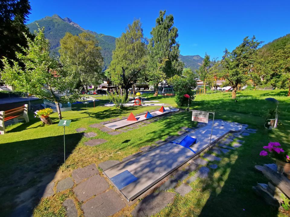 minigolfplatz-matrei-in-osttirol-c-bernhard-assmair
