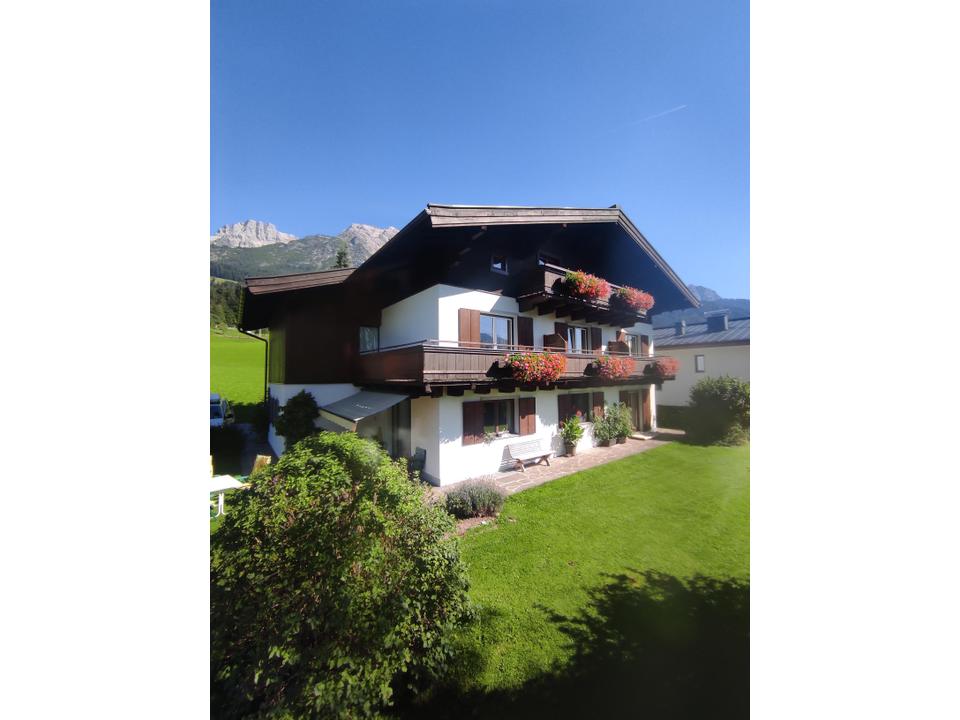 Hausansicht Sommer
