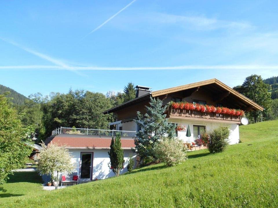 Hausfoto Sommer
