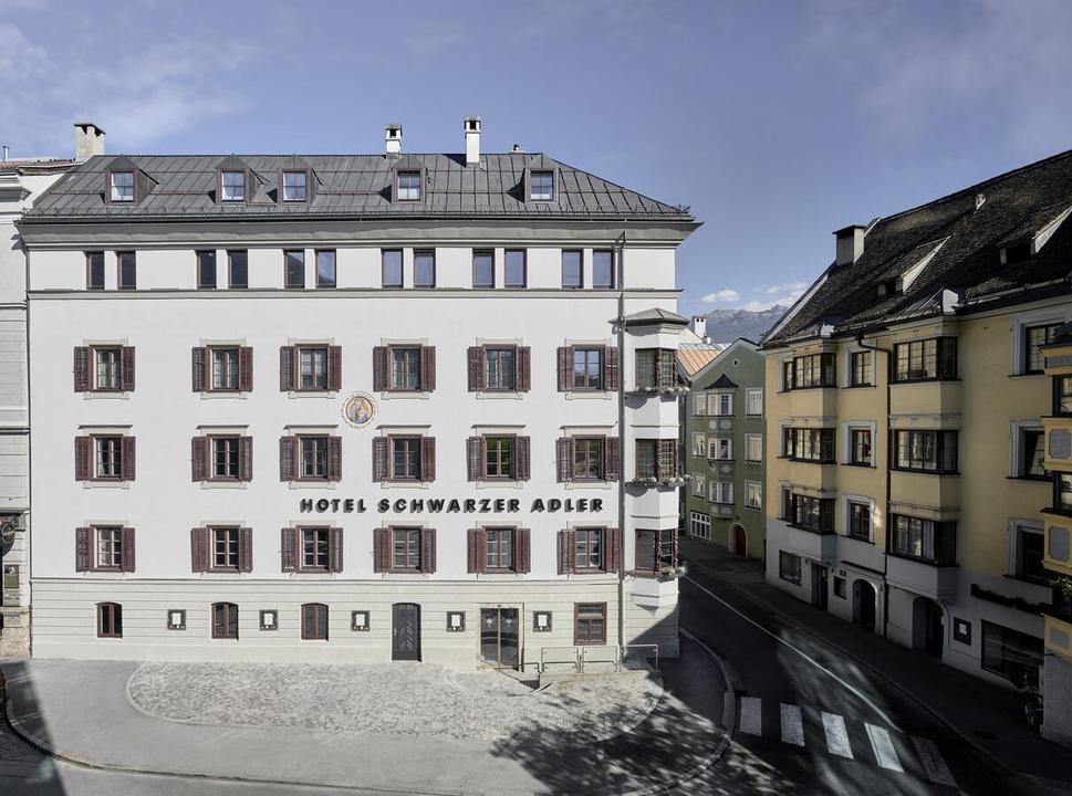 Hotel Schwarzer Adler Sommer