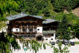 Hotel "Gasthof Tiroler Buam"