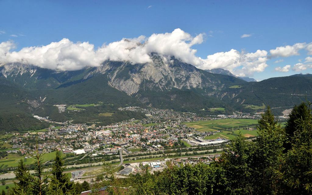 telfs_von_sueden.JPG