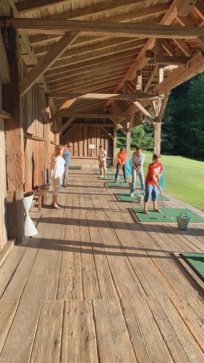 Abschlag am Golfplatz Bad Kleinkirchheim