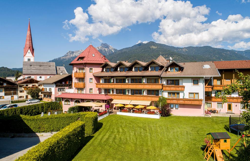 Außenansicht Hotel Gartenseite