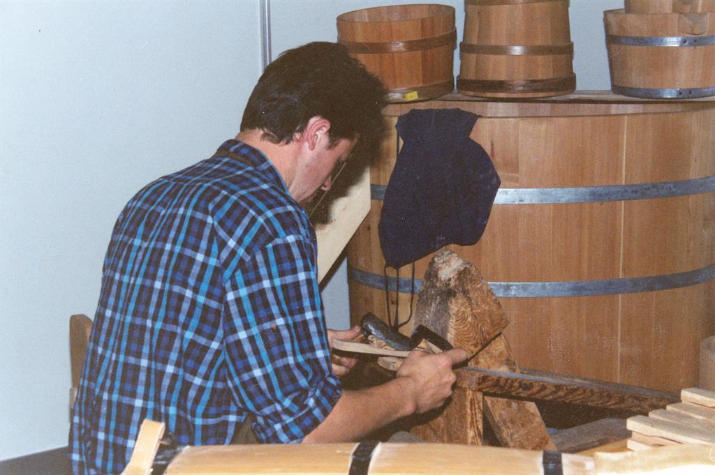 Fassbinderei Engelbert Sampl