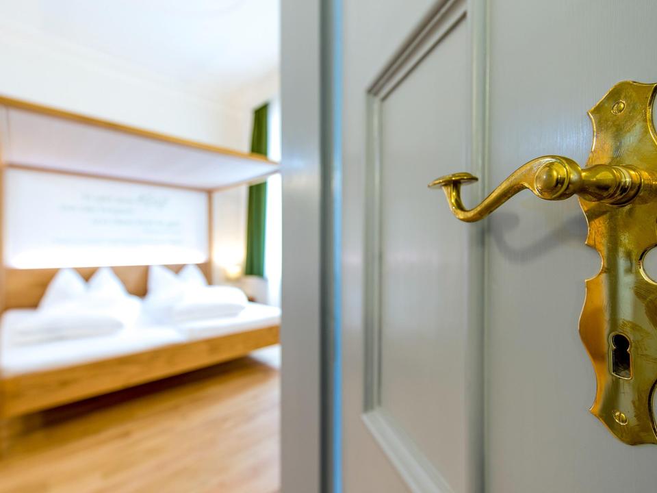Symbolbild stilvolles Hotelzimmer