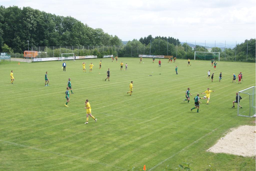 Fußballplatz.JPG
