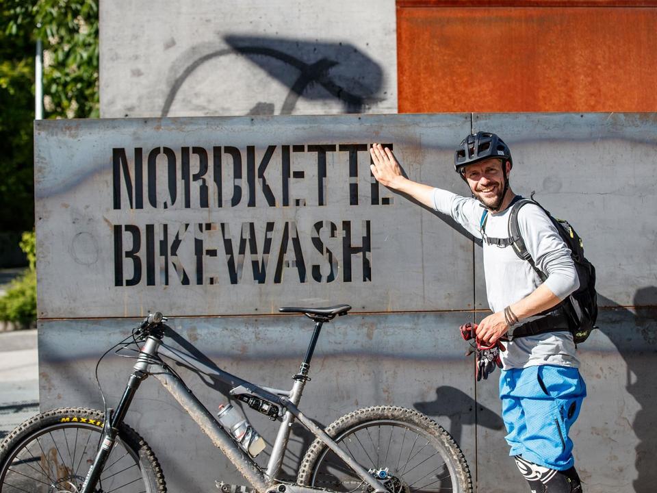Bikewash Schild
