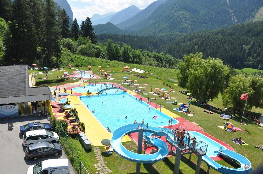 Schwimmbad