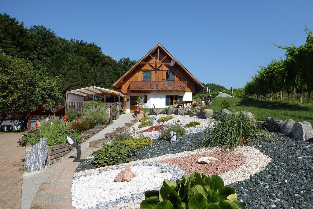Buschenschank und Gästehaus Lindner