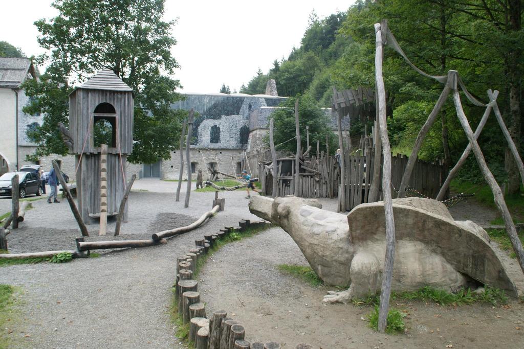 Burgenspielplatz in der Klause