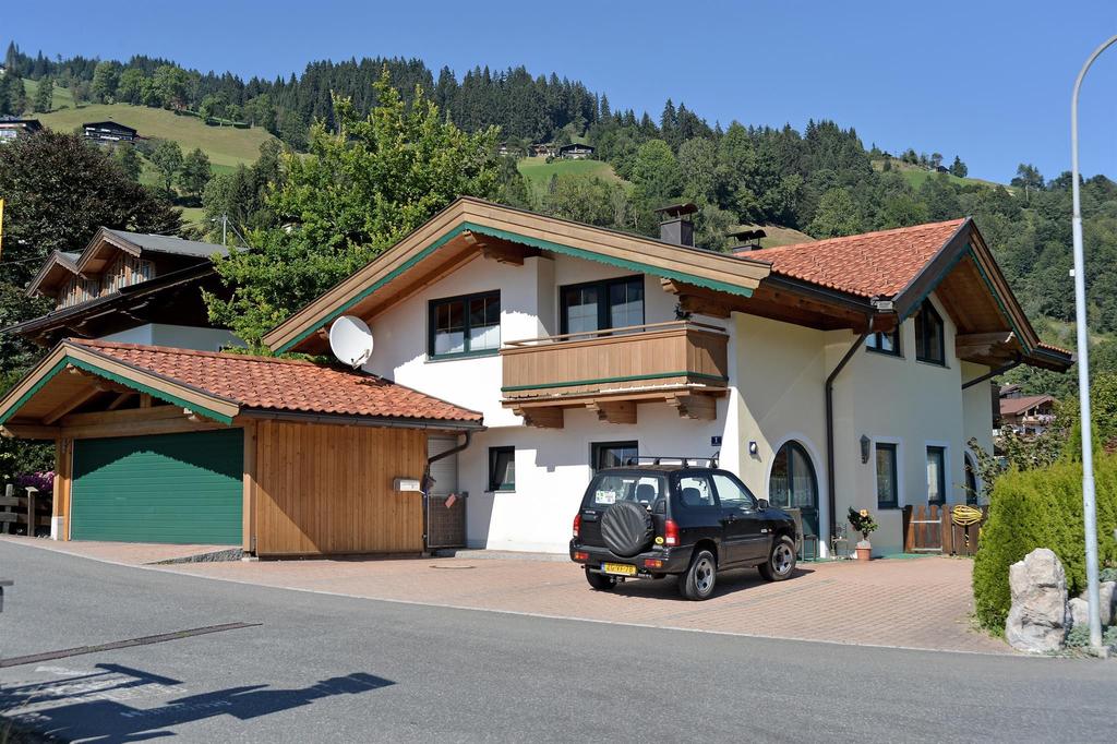 HausansichtAppartement Sommer