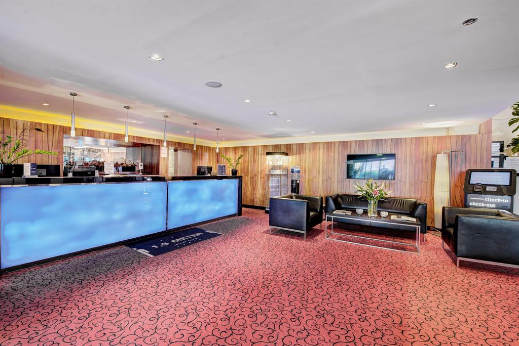Lobby_BestWestern