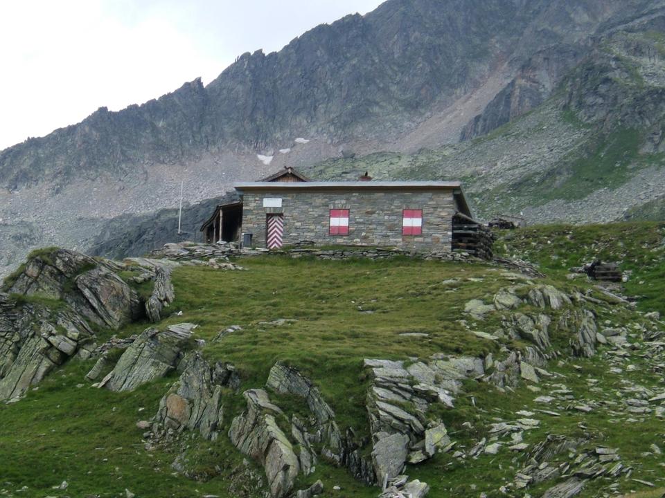 Hütte