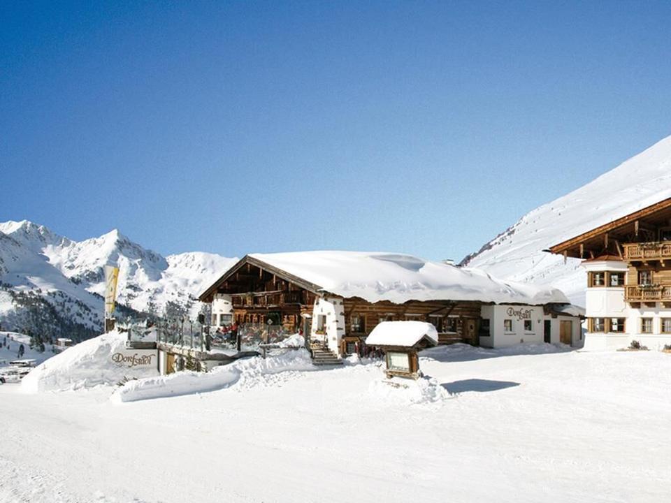 Dorfstadl im Winter