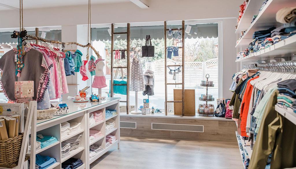 kinderbekleidung-shop-innen-familienfreundlich