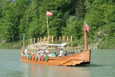 Wikinger-Schifffahrt auf der Enns