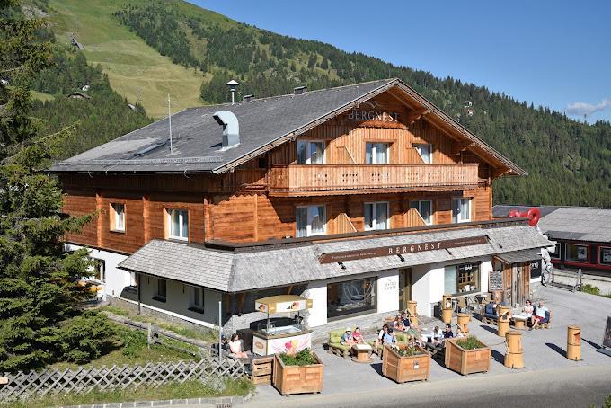 Bergnest Sommer