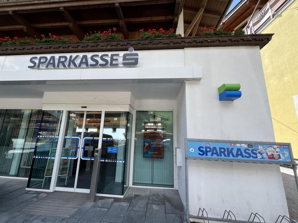 Sparkasse Tux
