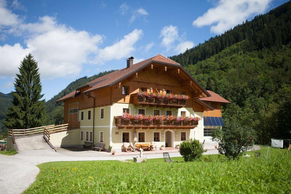 Haus 4