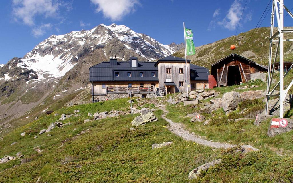 Westfalenhaus-Sommer.jpg