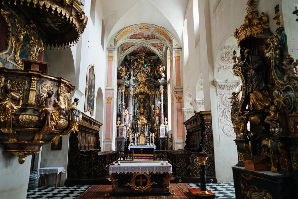 STift Griffen Innenraum