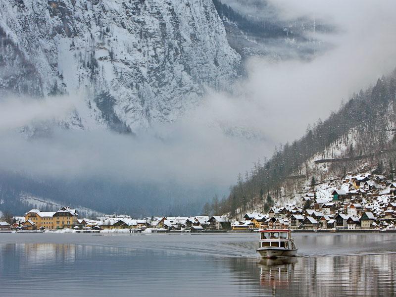 Schifffahrt Hallstatt Winter