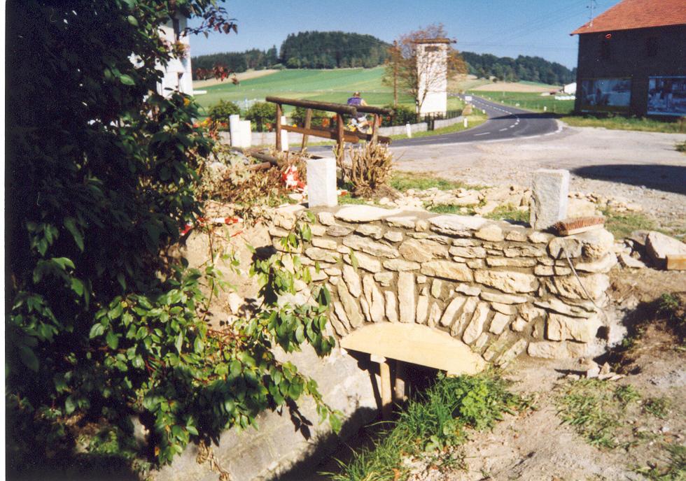 Bau der neuen Brücke