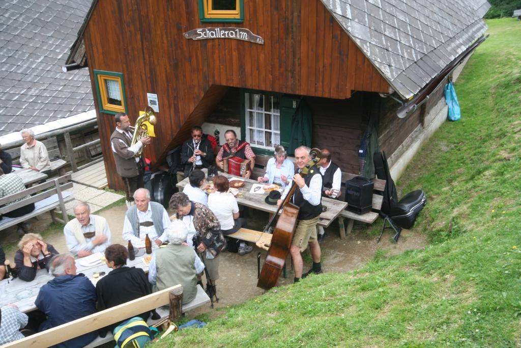 Schalleralm Hütte