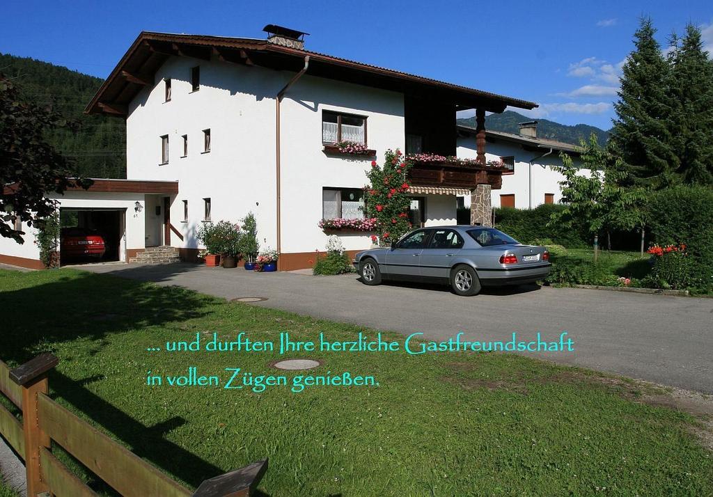 Haus+Parkplatz
