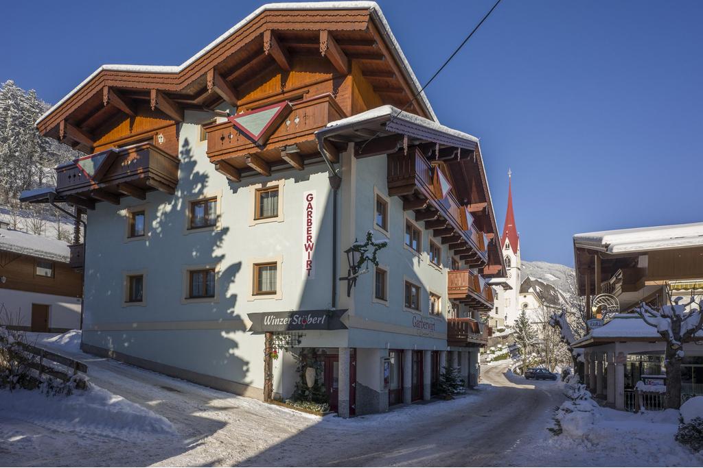 Winter_Hotel