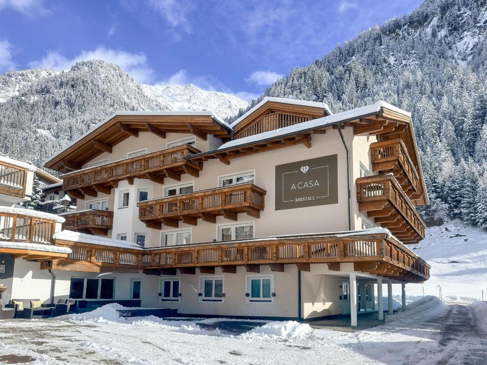 Kristall IMG_8952_Booking