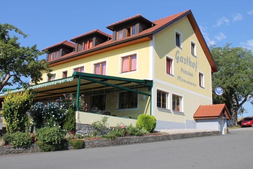 Hotel-Pension Moosmann Außenansicht